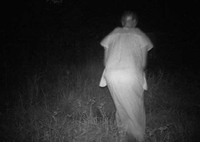 old-lady-in-nightgown