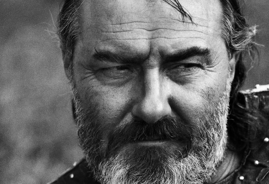 „Петко льо капитанине“ в изпълнение на ВЕЛИКИЯ Васил Михайлов! Почти 300 хиляди българи го ГЛЕДАХА! (ВИДЕО)