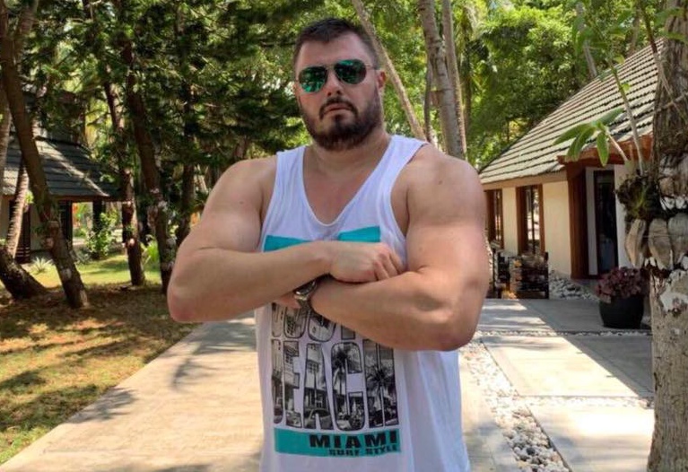 Бареков сменя попрището, става учител по български език