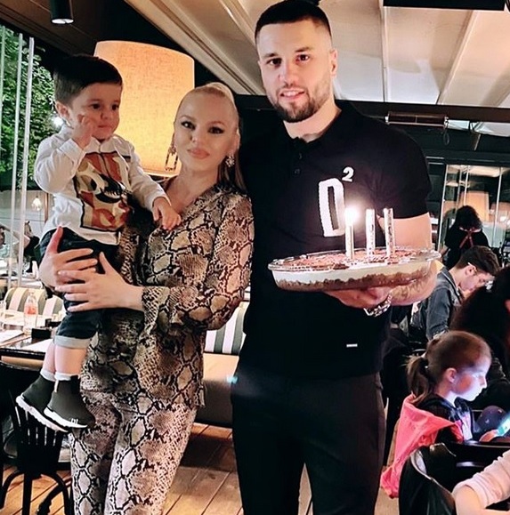 деси слава
