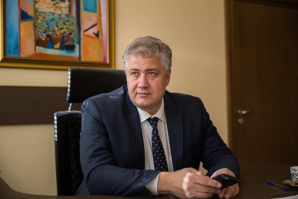 Шефът на „Пирогов“ сензационно: COVID-19 е създаден в лаборатория