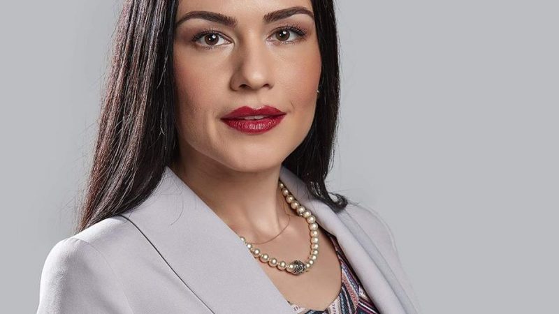 Елена Пешева