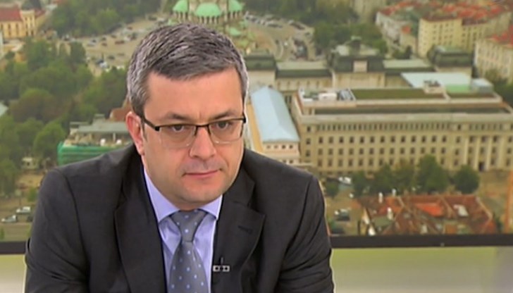 Тома Биков: Борисов не е подкупваният лидер от Васил Божков