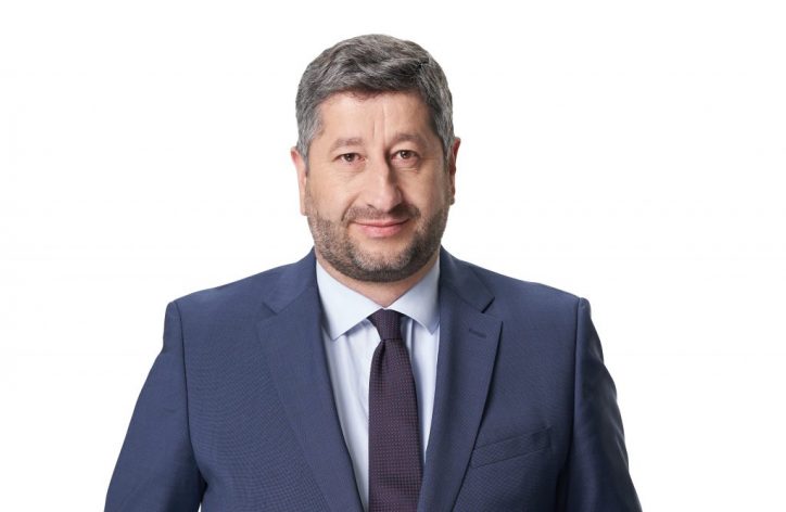 Христо Иванов намекна за разпадане на правителството