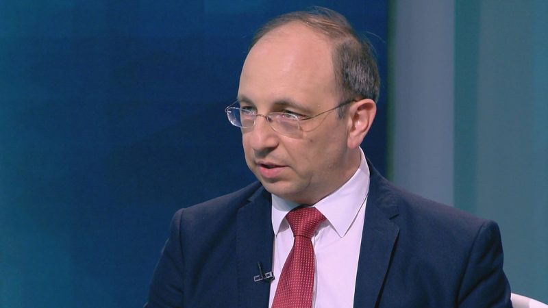 Николай Василев