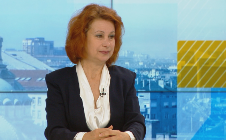 Проф. Христова предупреди: „Делта“ вариантът протича по-тежко