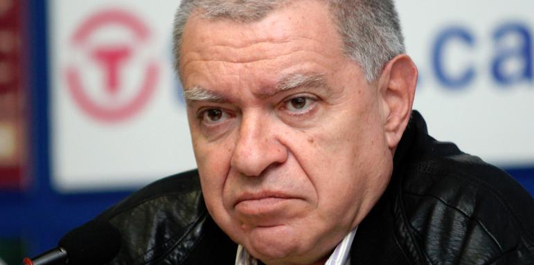 Михаил Константинов