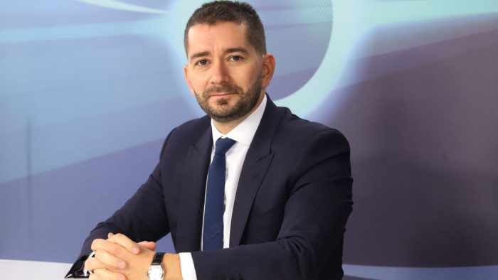Слави Василев: Борисов опита да направи „Костинброд“ 2