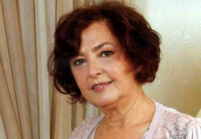 Тежко заболяване съсипва лицето на БНТ Анахид Тачева