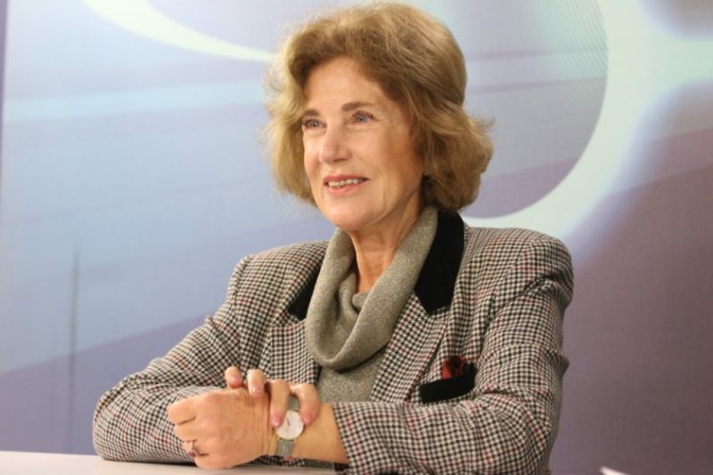 Елена Поптодорова: Трябва тотално да изолираме Митрофанова