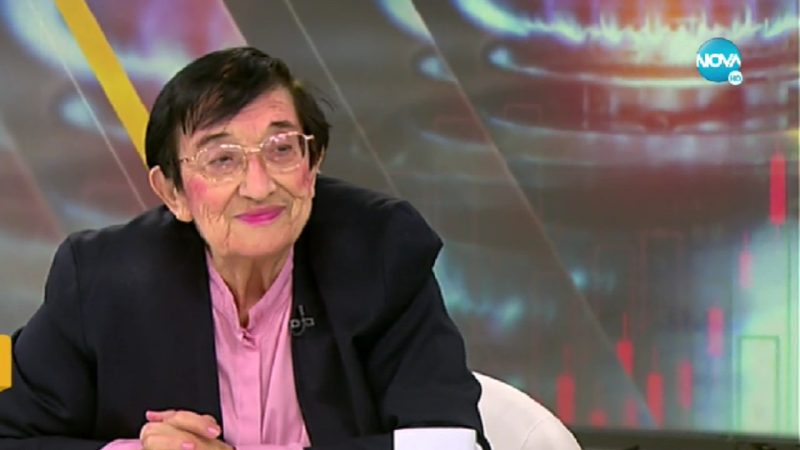 Мика Зайкова с мрачна прогноза: Не очаквайте бензин и дизел под 5-6 лева