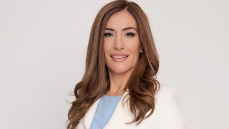 Николина Ангелкова