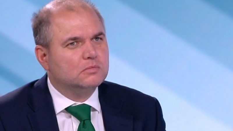 Владислав Панев