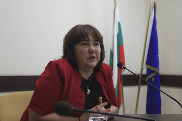 Росица Велкова