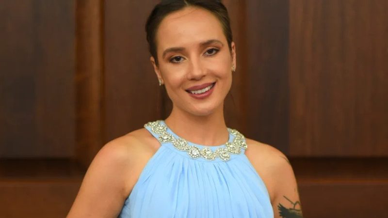 Елена Сергова