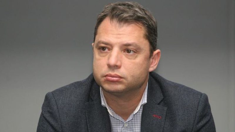 Делян Добрев с нова идея: Кабинет на ГЕРБ, ДПС, ИТН и ДБ