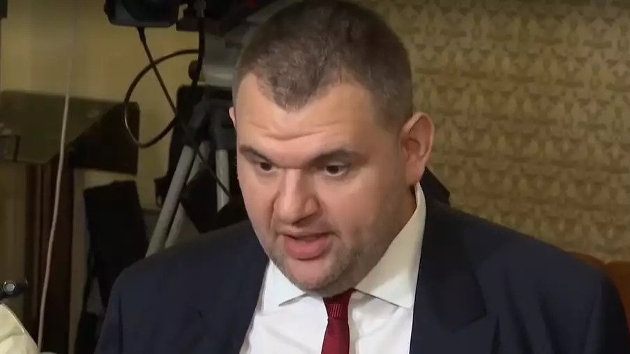 Пеевски обяви, че е готов да стане премиер