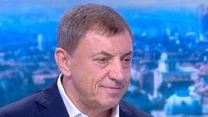 Алексей Петров