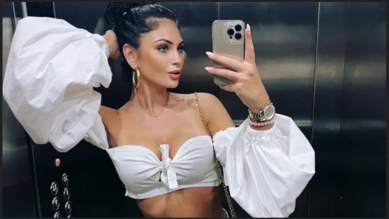 Мис България се пусна полугола и подмокри мъжете (СНИМКИ 18+)