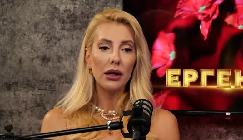 Маги от „Ергенът“ направи брутални разкрития за Алек и властната му майка