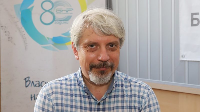 Проф. Витанов с разбиващ коментар за гаврата в Париж