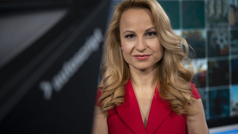 Махат Мария Цънцарова от сутрешния блок на Би Ти Ви?