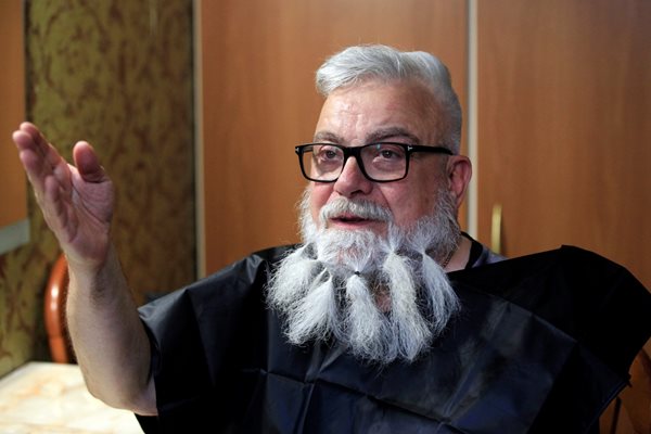Владо Пенев се появи в Мелбърн, вижте какво прави там