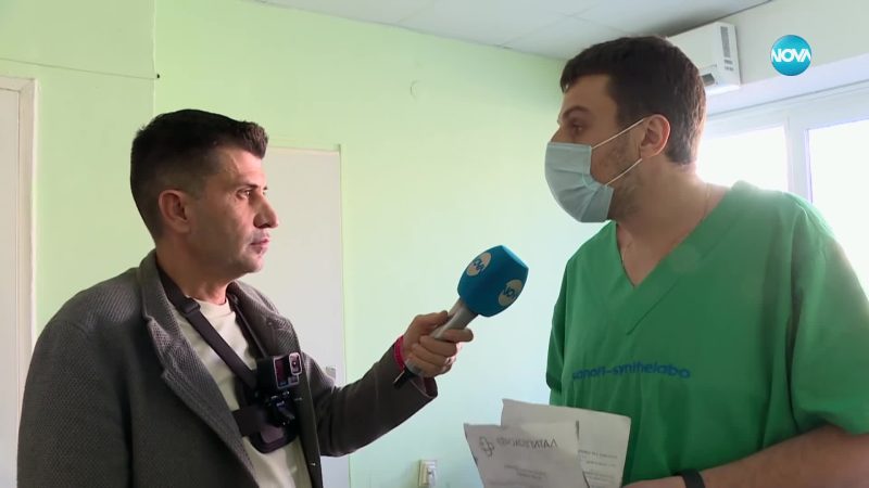 Жоро Игнатов си подари папагал за своя 50-и юбилей